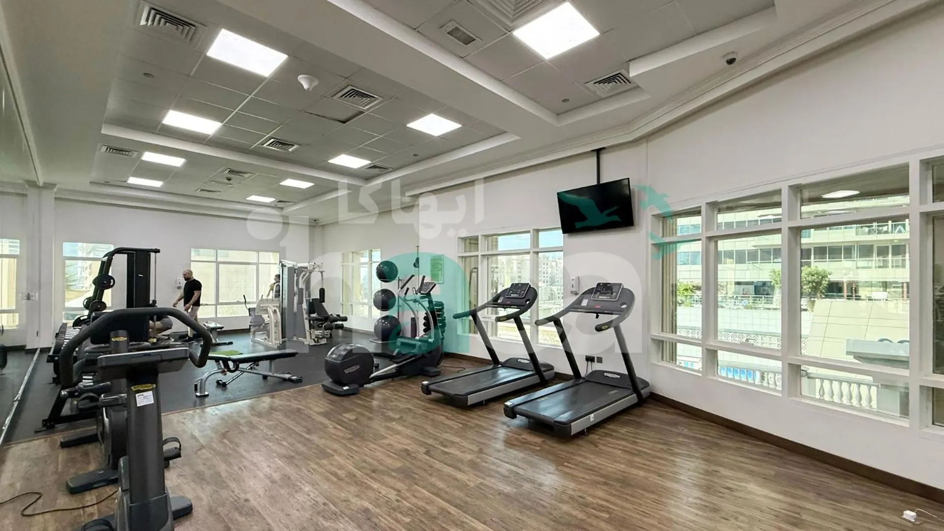 Modern Cozy 1 Bedroom Marina Near Tram Ain Sea View Balcony Dubai Apartment